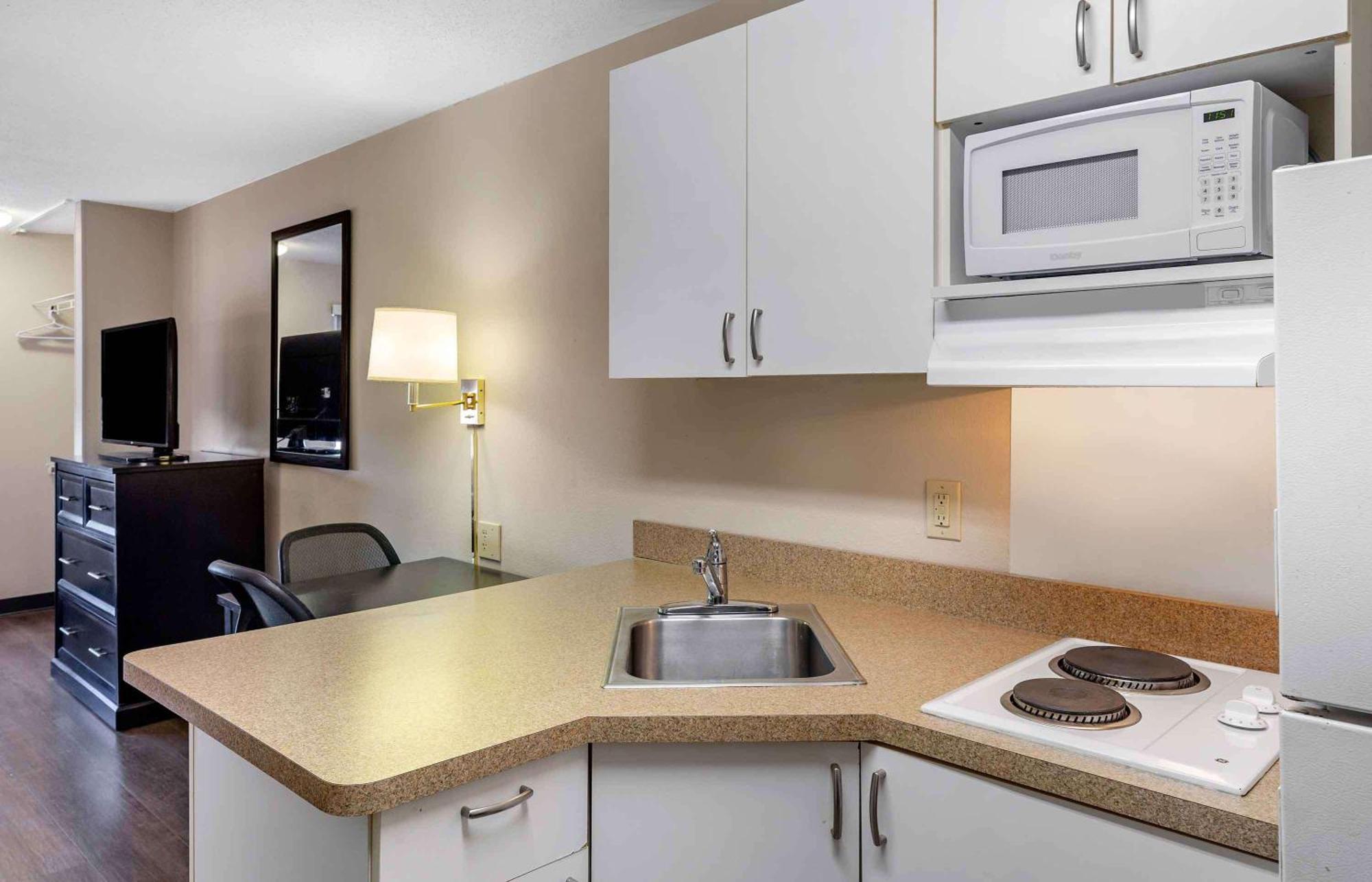 Extended Stay America Suites - Boston - Braintree Exteriör bild